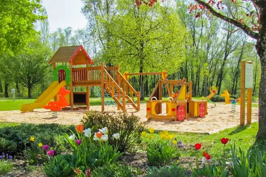 Children's playground Campsite Saint Genix sur Guiers