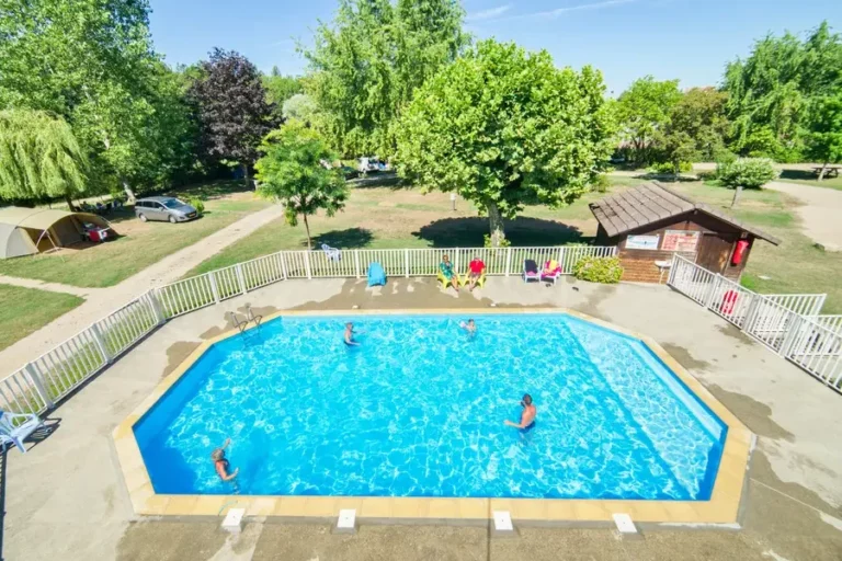 camping piscine chauffee pataugeoire enfant