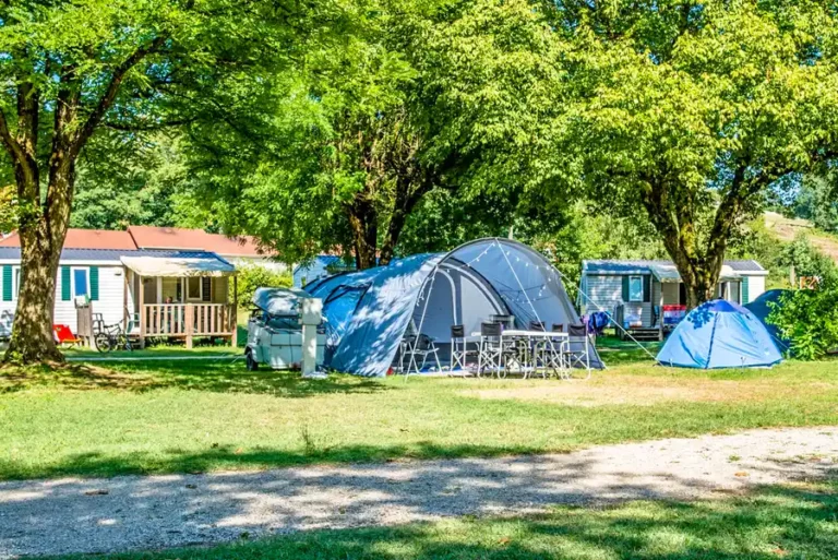 emplacement tente camping saint genix sur guiers